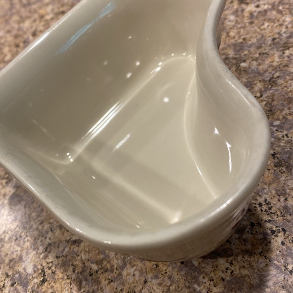 Longaberger Small Heart Vitrified Pottery Dish Red and Ivory - Picture 9 of 17